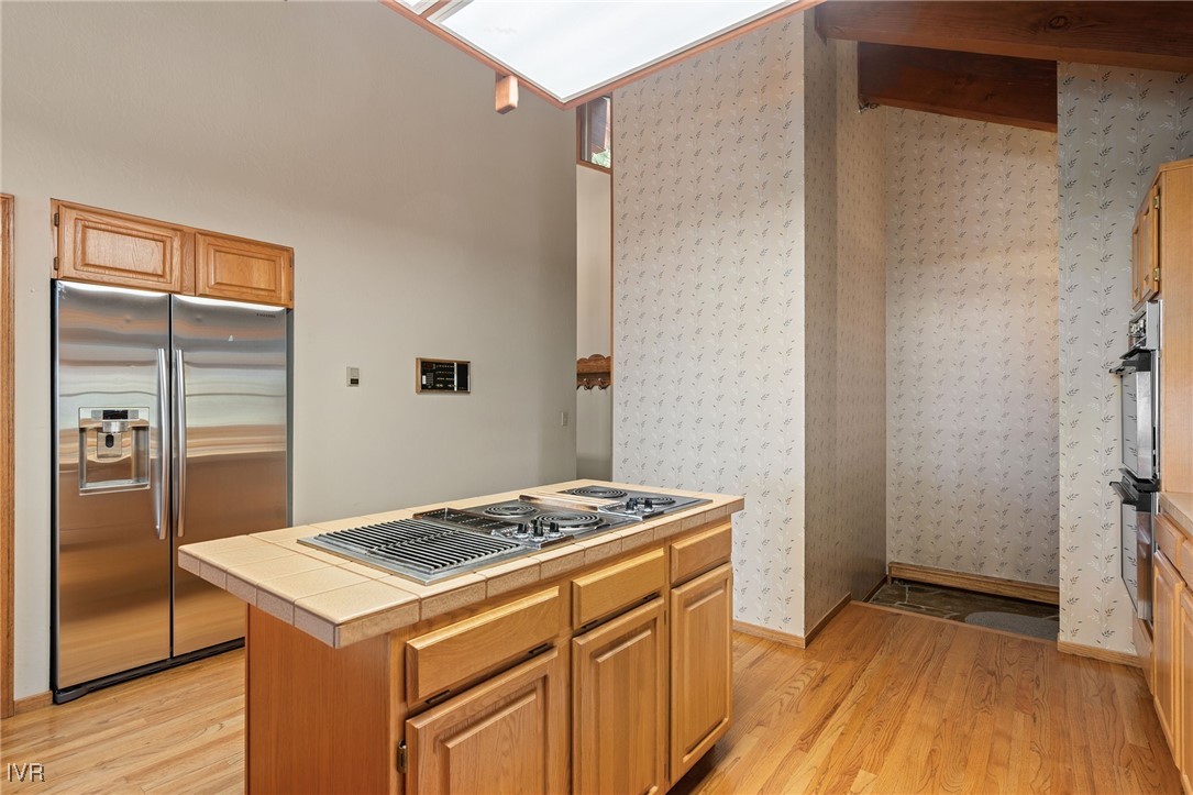 369 Fairview Boulevard