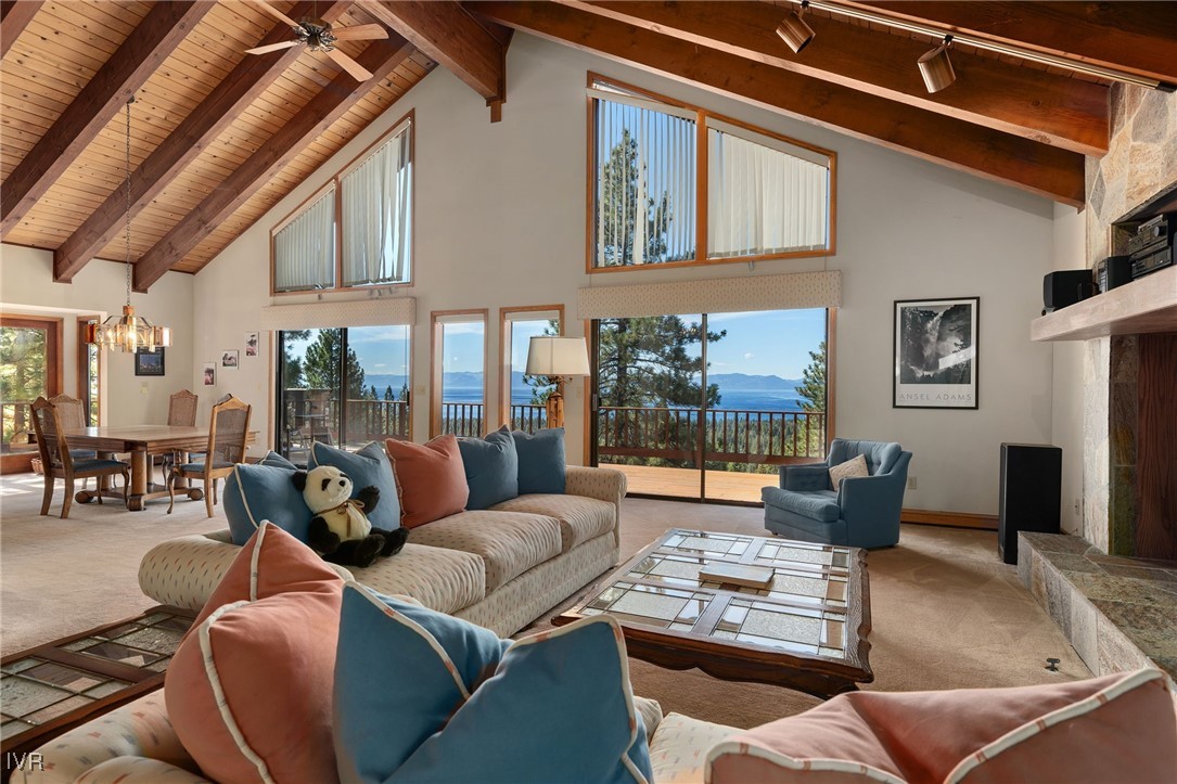 369 Fairview Boulevard