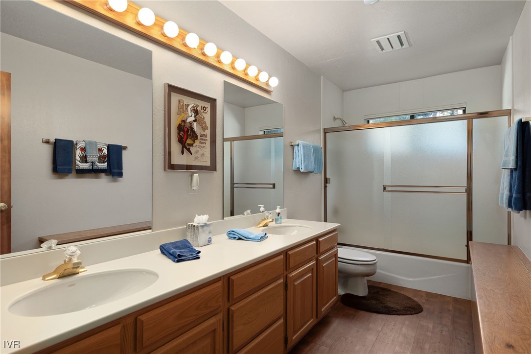 369 Fairview Boulevard