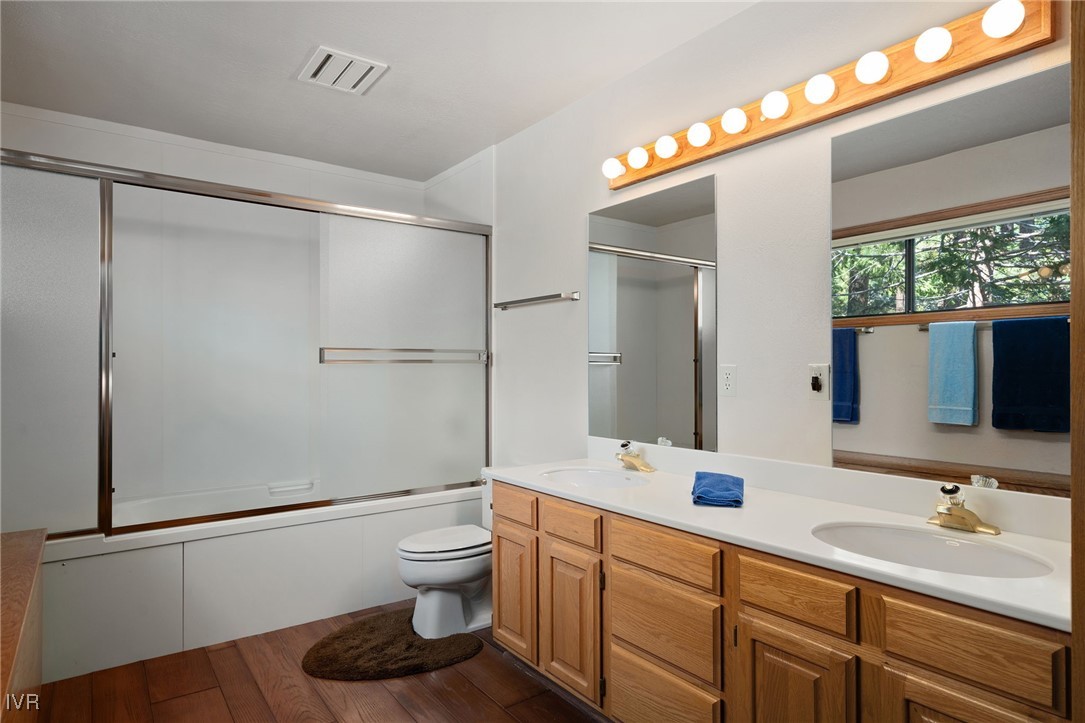 369 Fairview Boulevard