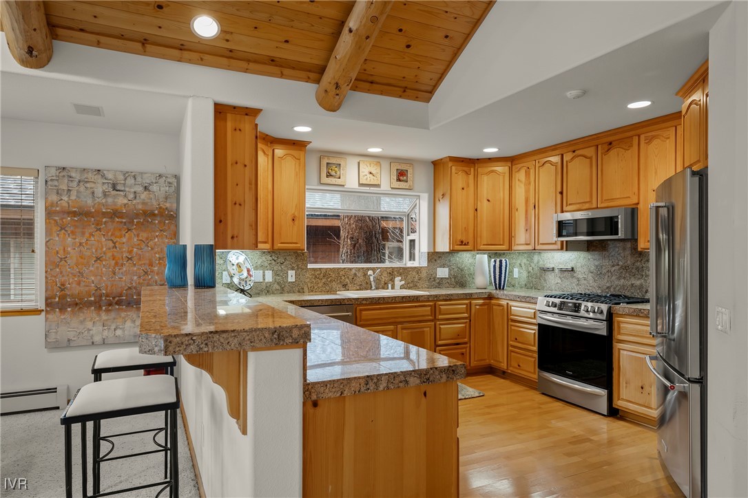 928 Northwood Boulevard 13