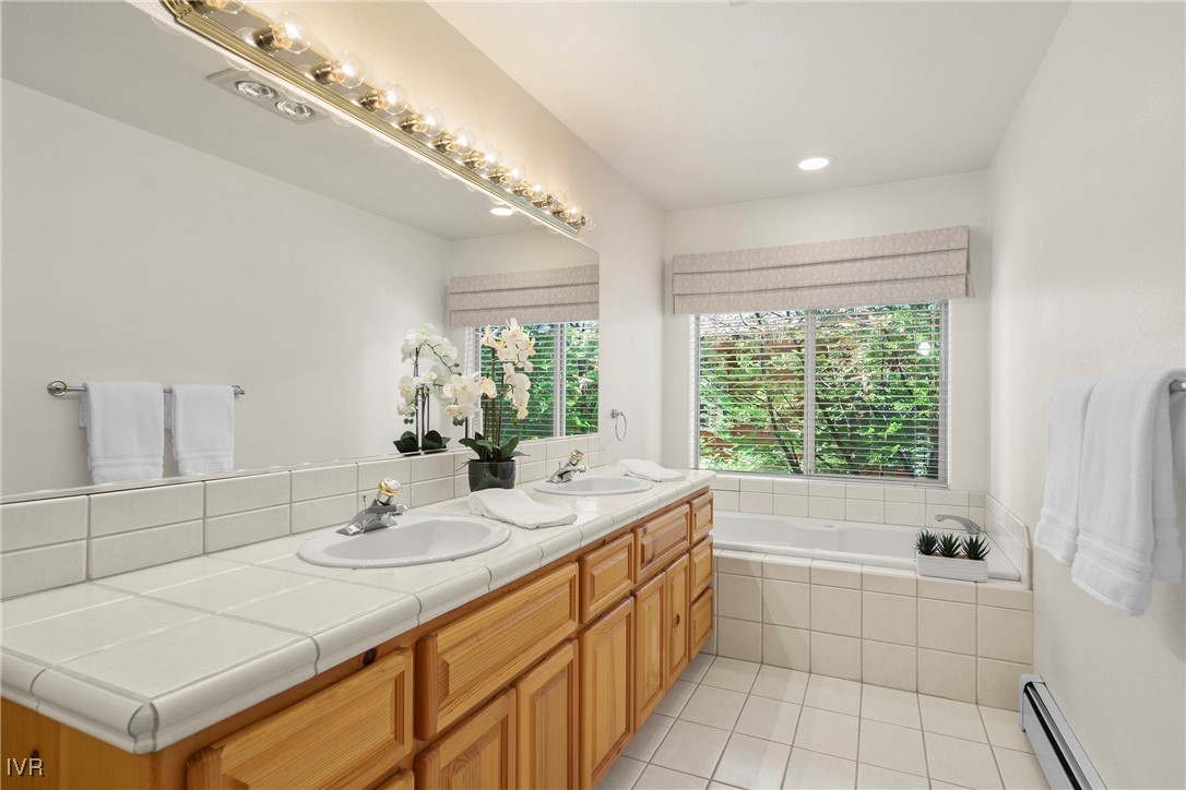 928 Northwood Boulevard 13