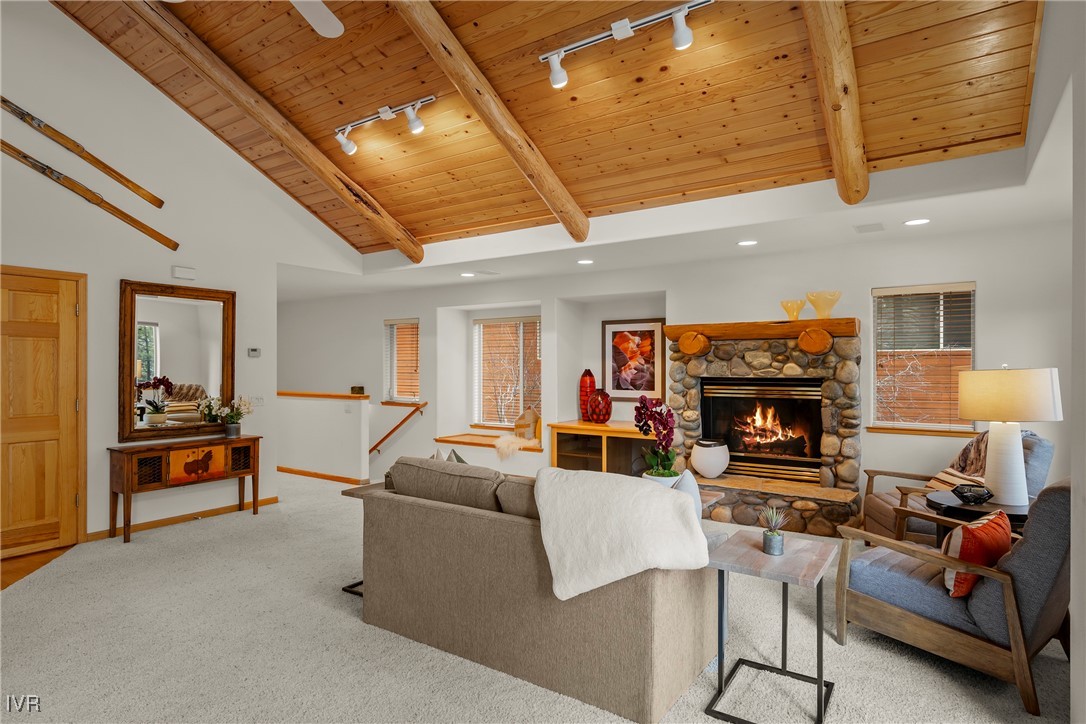 928 Northwood Boulevard 13