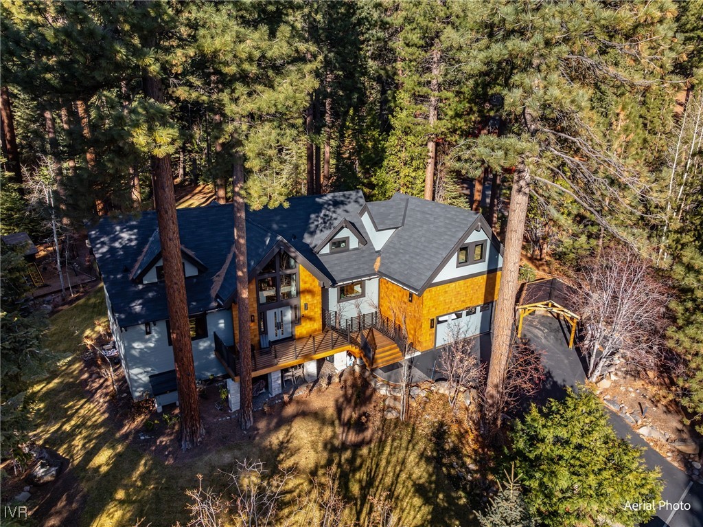 594 Ponderosa Avenue