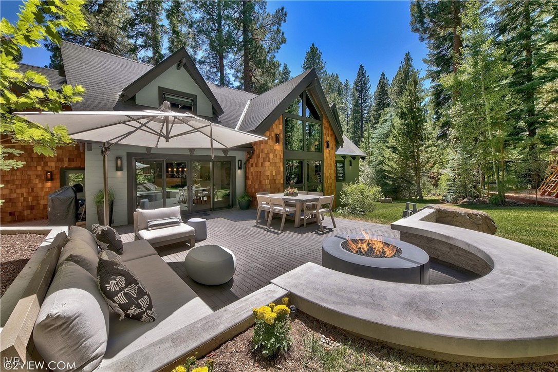 594 Ponderosa Avenue