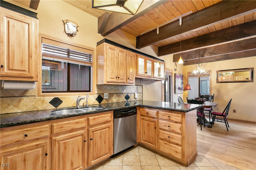 930 Fairway Park Dr 27