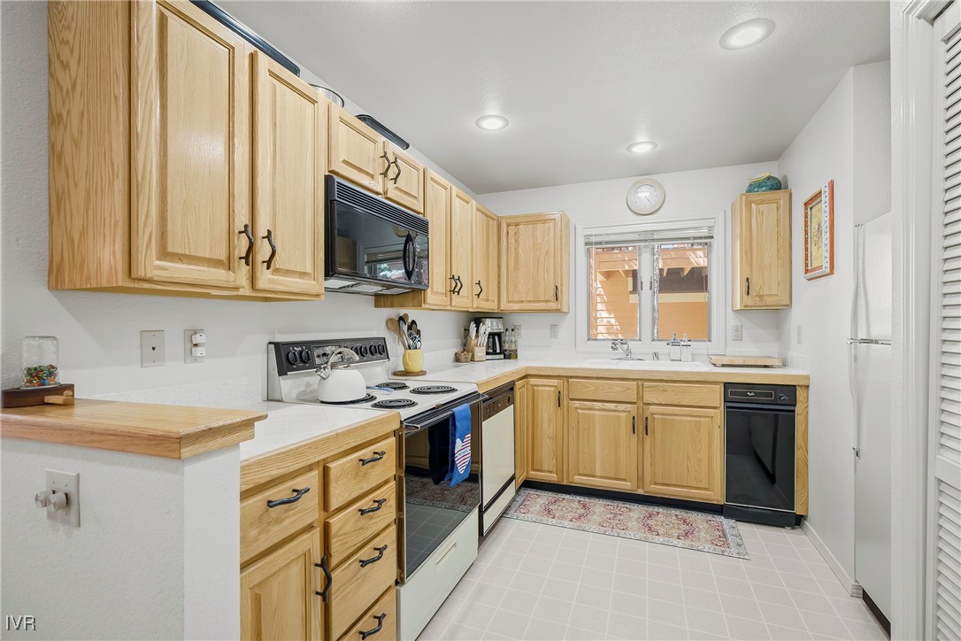 120 Village Boulevard 151