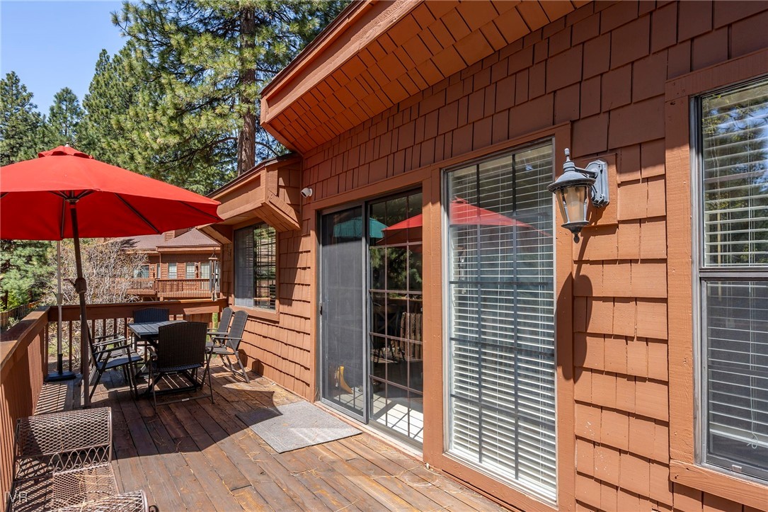 875 Southwood Boulevard 19