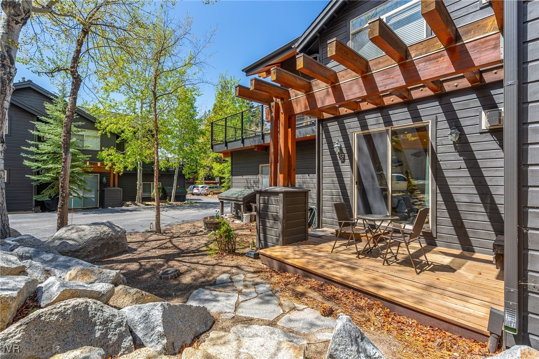 4 CalNeva Drive 11