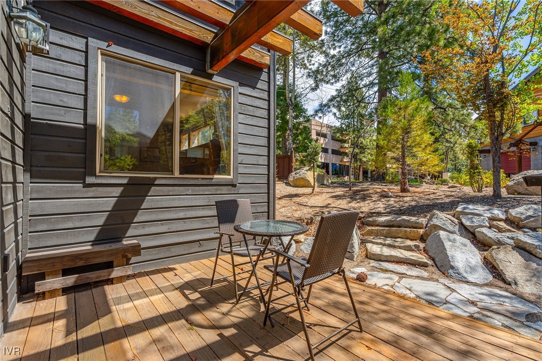 4 CalNeva Drive 11