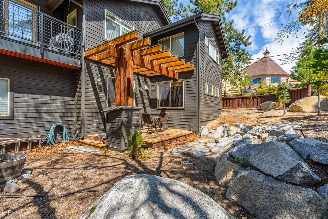 4 CalNeva Drive 11