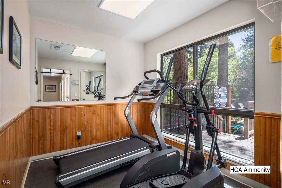 136 Juanita Drive 53