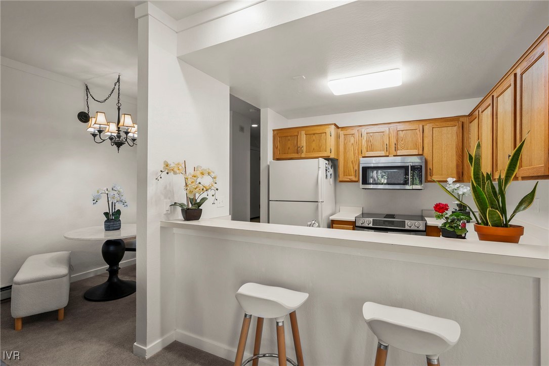 807 Alder Avenue 11