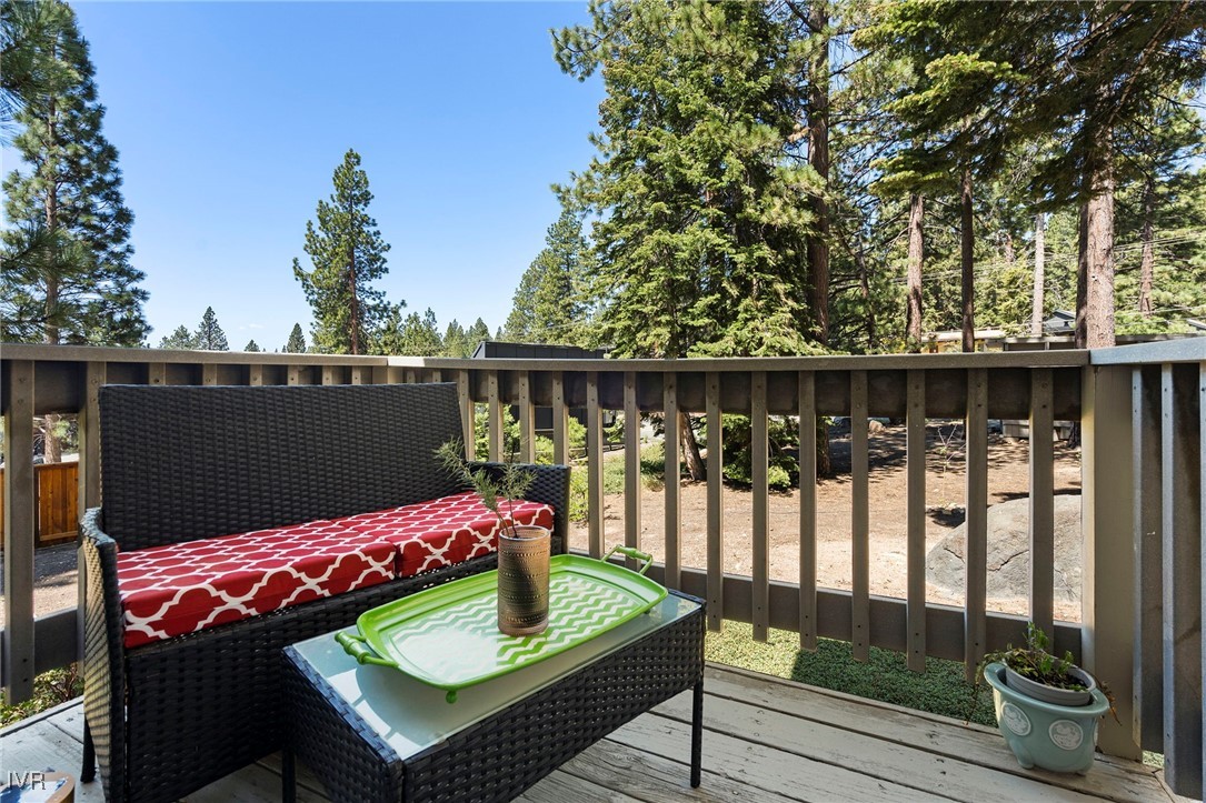 807 Alder Avenue 11