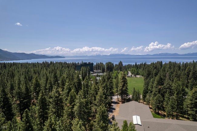 989 Tahoe Boulevard 84