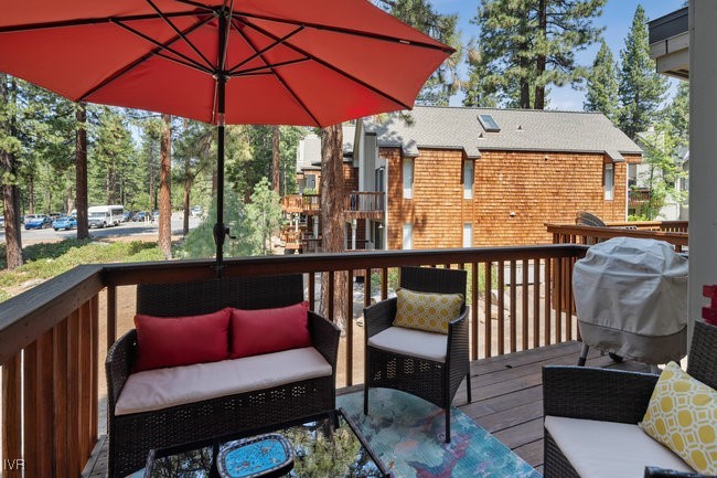 989 Tahoe Boulevard 84