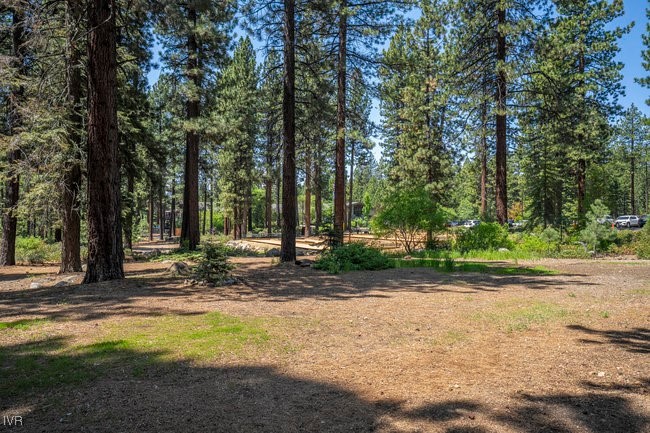 989 Tahoe Boulevard 84