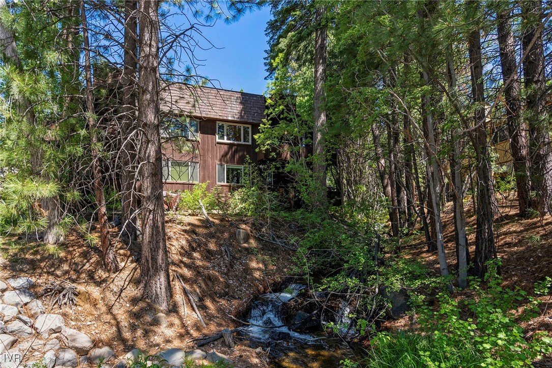 836 Southwood Boulevard 4