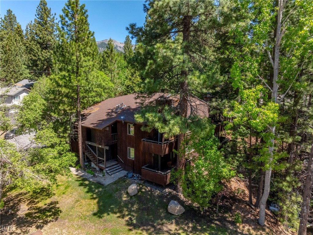 836 Southwood Boulevard 4