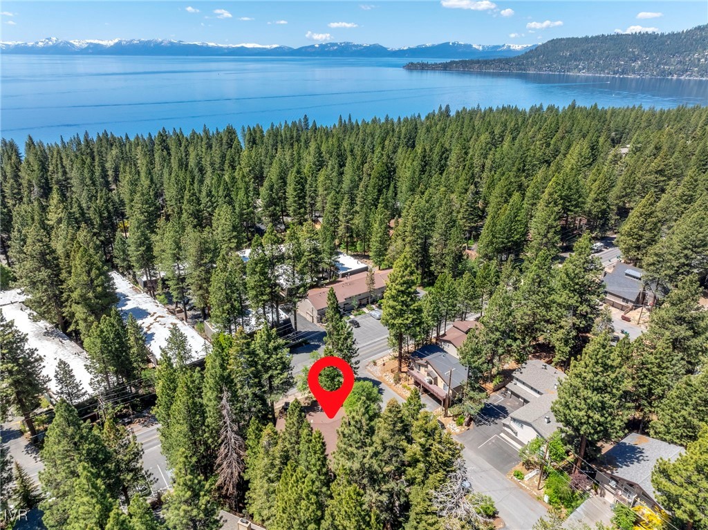 836 Southwood Boulevard 4