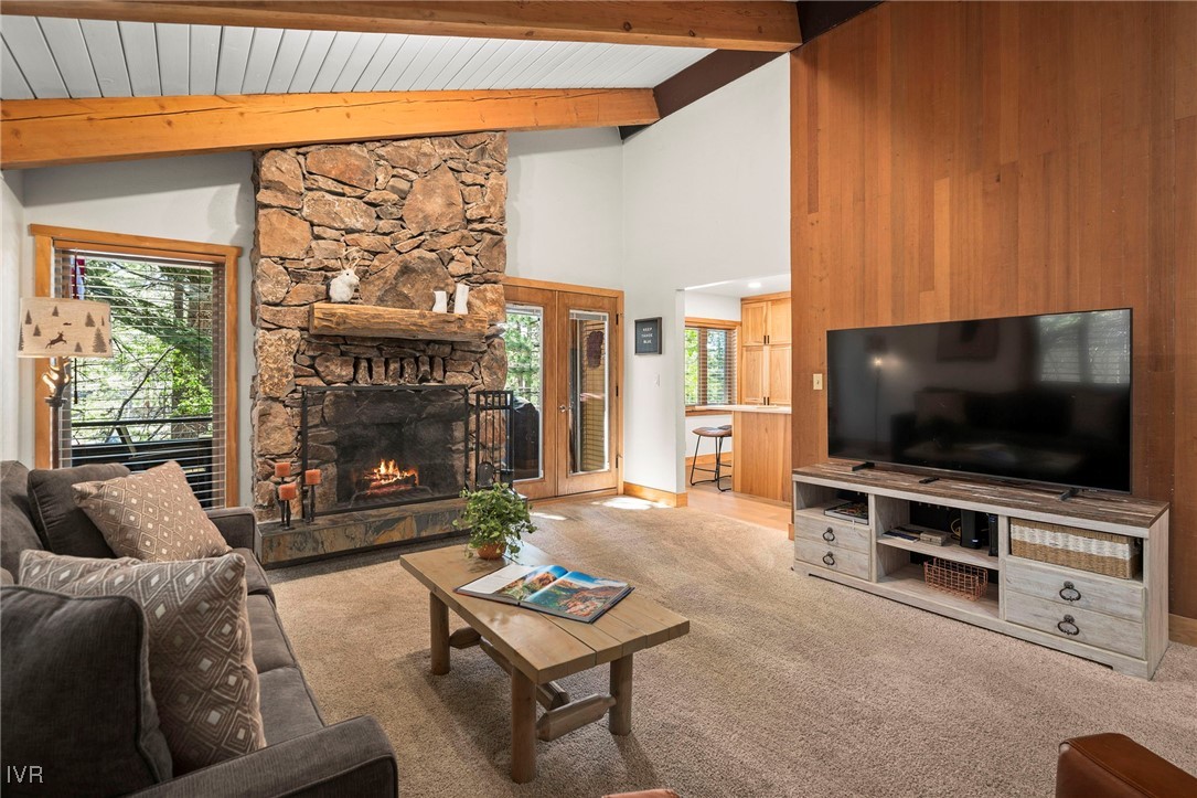 836 Southwood Boulevard 4