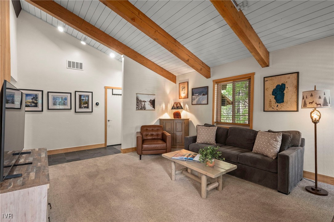 836 Southwood Boulevard 4