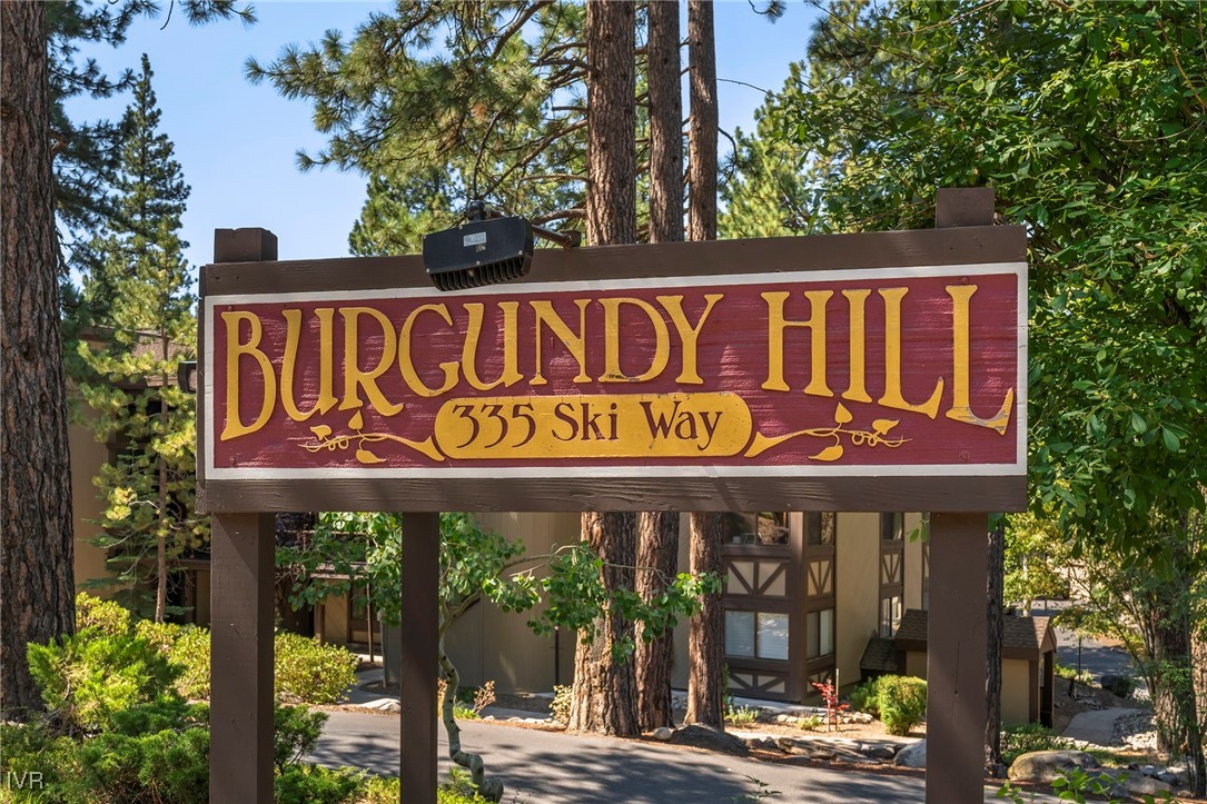 335 Ski Way 306