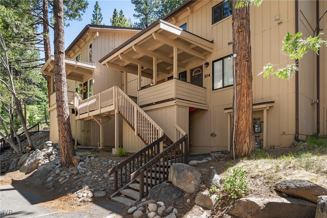 321 Ski Way 103