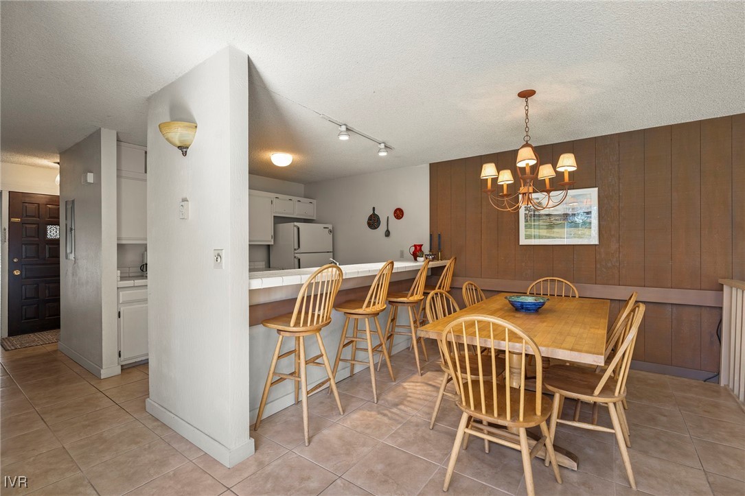 954 Fairway Boulevard 4