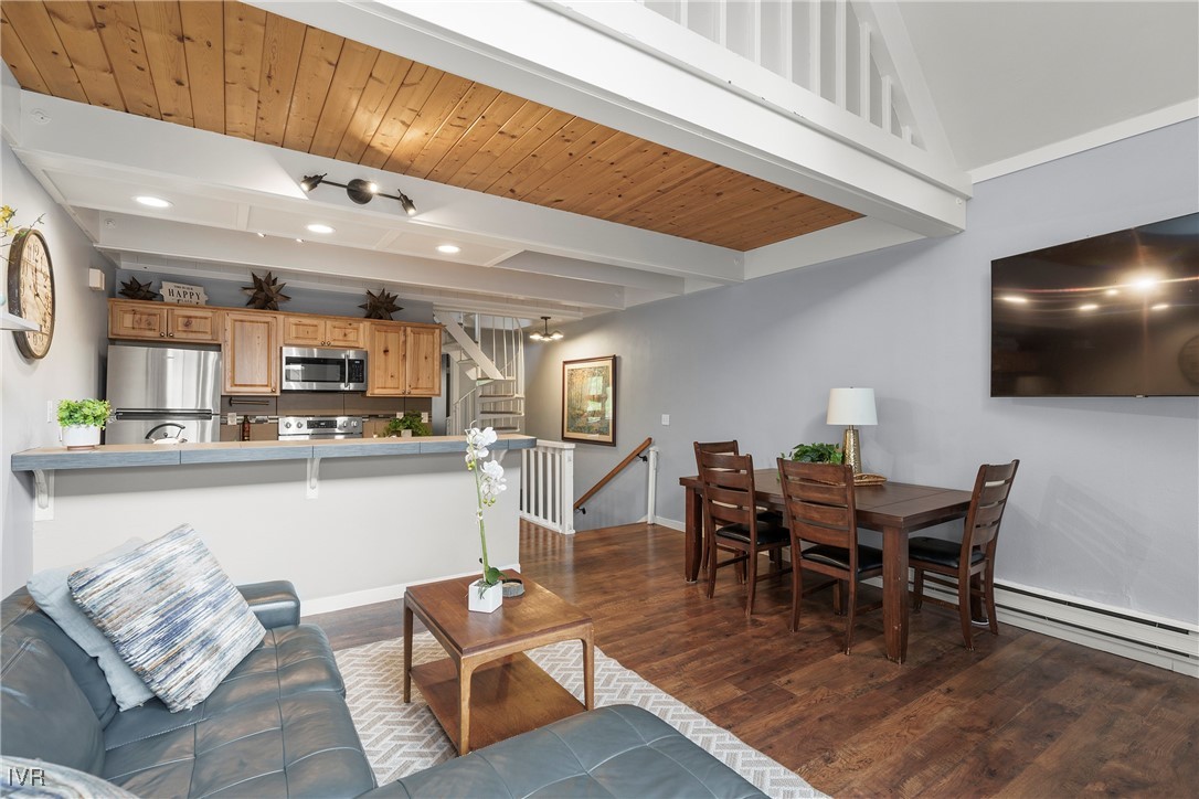 989 Tahoe Boulevard 61