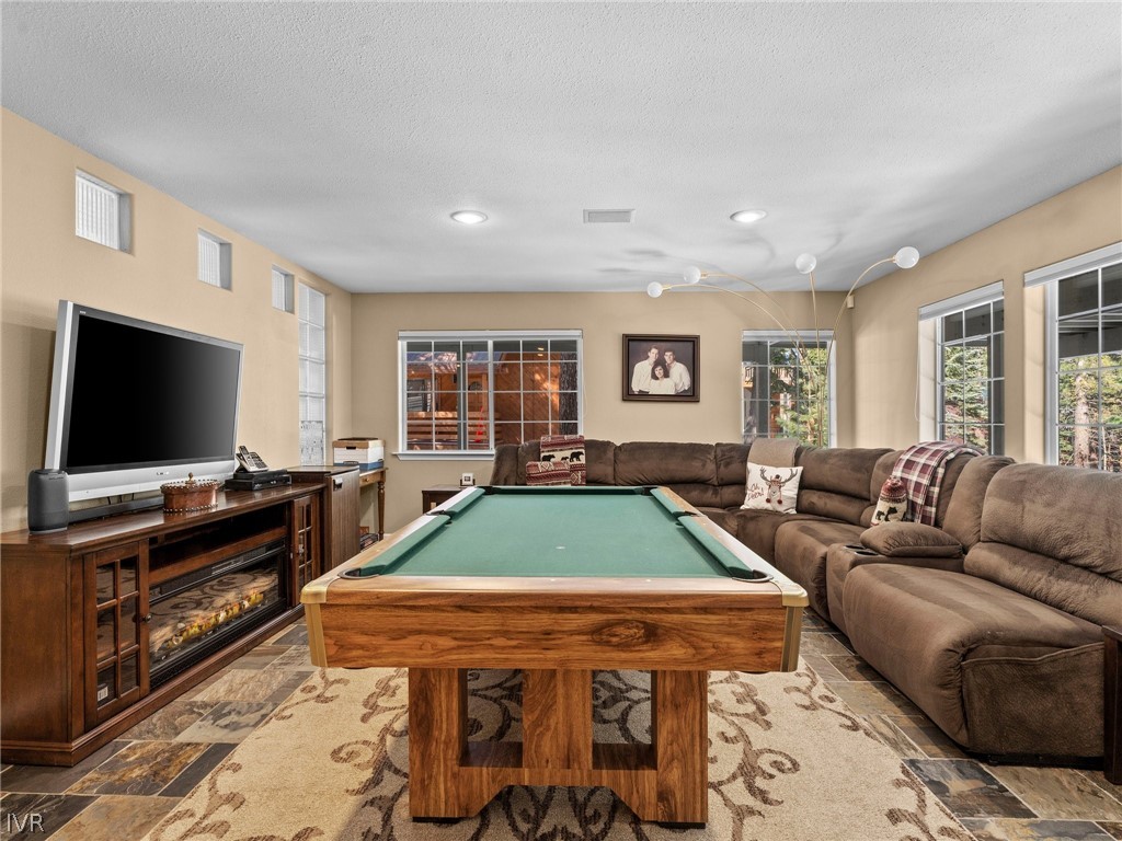 1021 DORCEY DR
