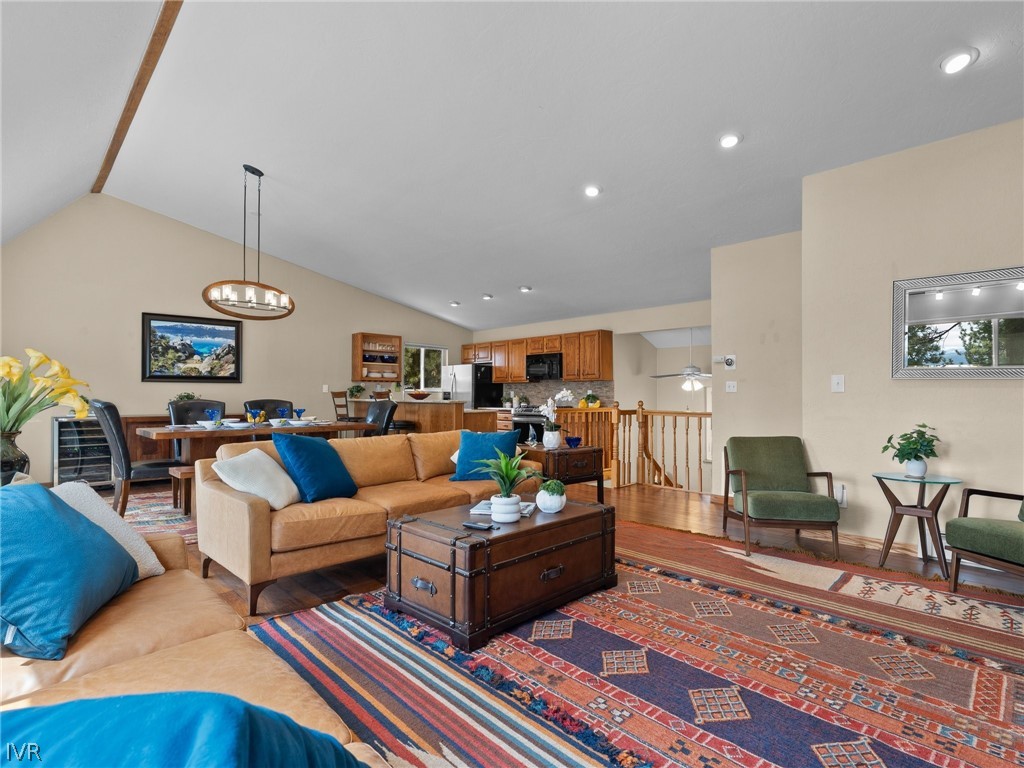 948 Harold Drive 4