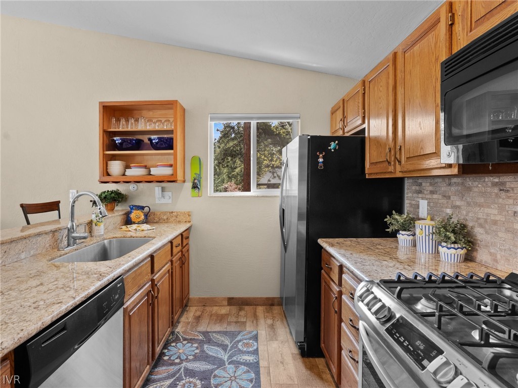 948 Harold Drive 4