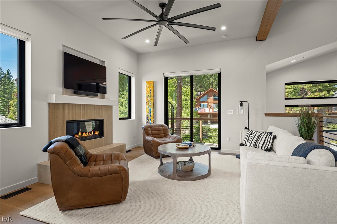 697 Tumbleweed Circle