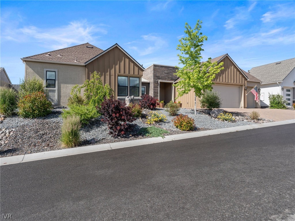 3063 Feathertop Dr