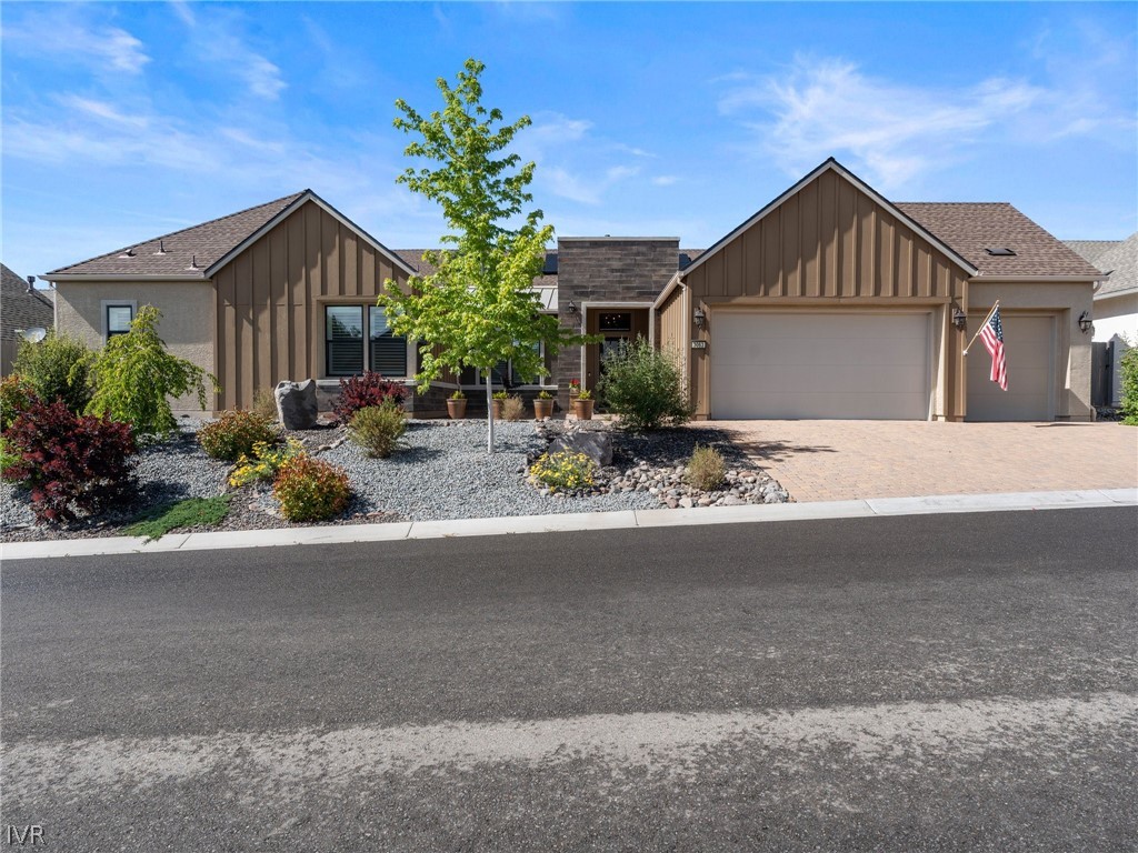 3063 Feathertop Dr