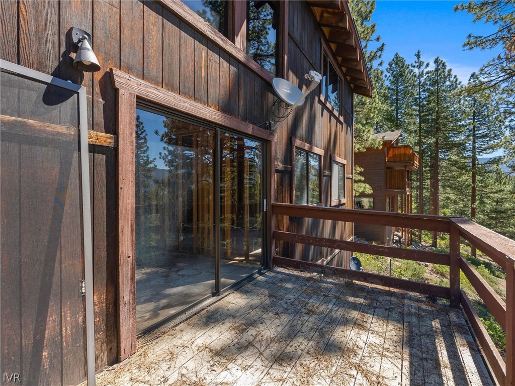557 Knotty Pine Drive