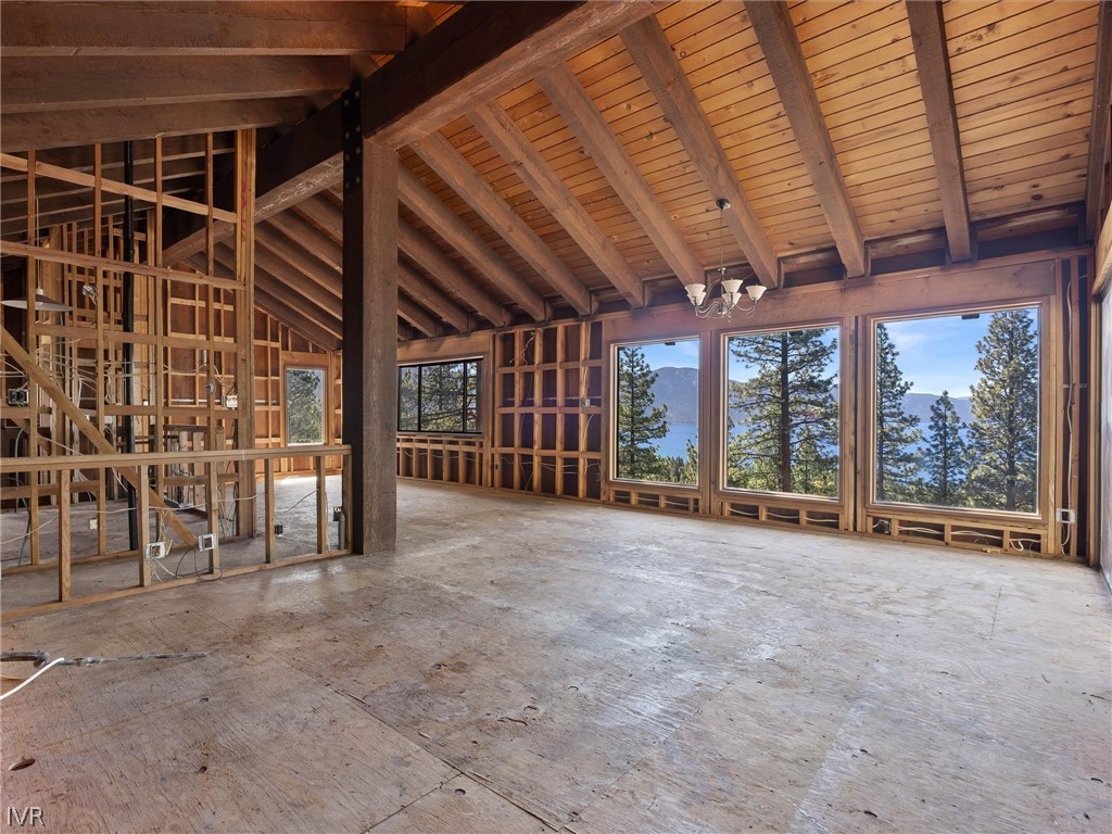 557 Knotty Pine Drive