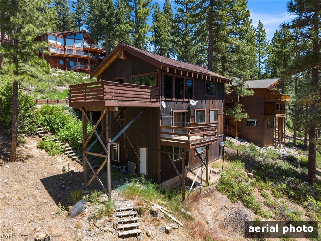 557 Knotty Pine Drive