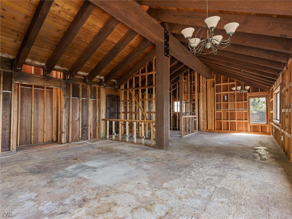 557 Knotty Pine Drive