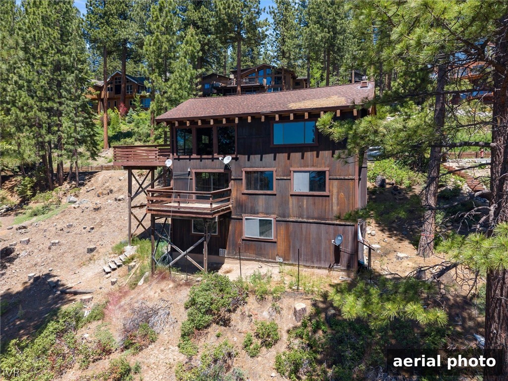 557 Knotty Pine Drive