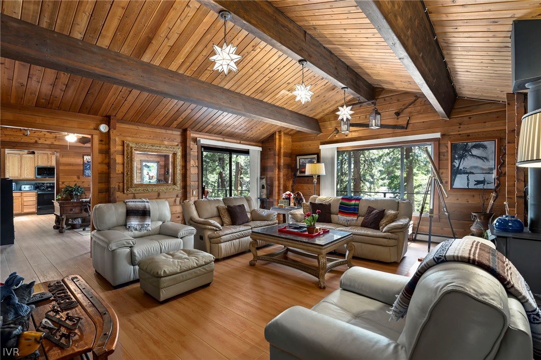376 Country Club Drive