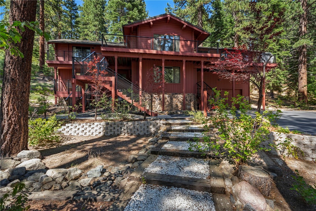 376 Country Club Drive