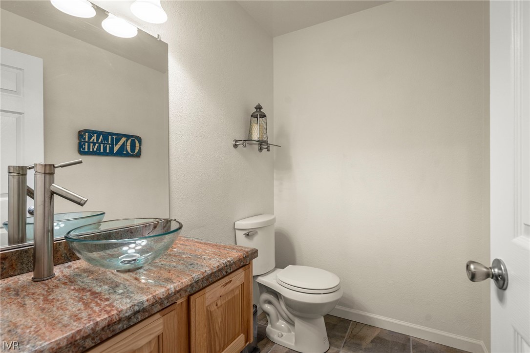 811 Southwood Boulevard 8