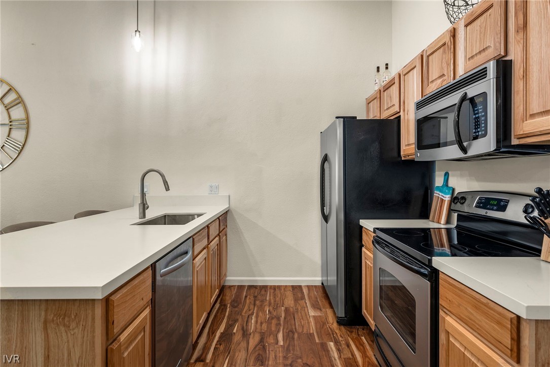 811 Southwood Boulevard 8