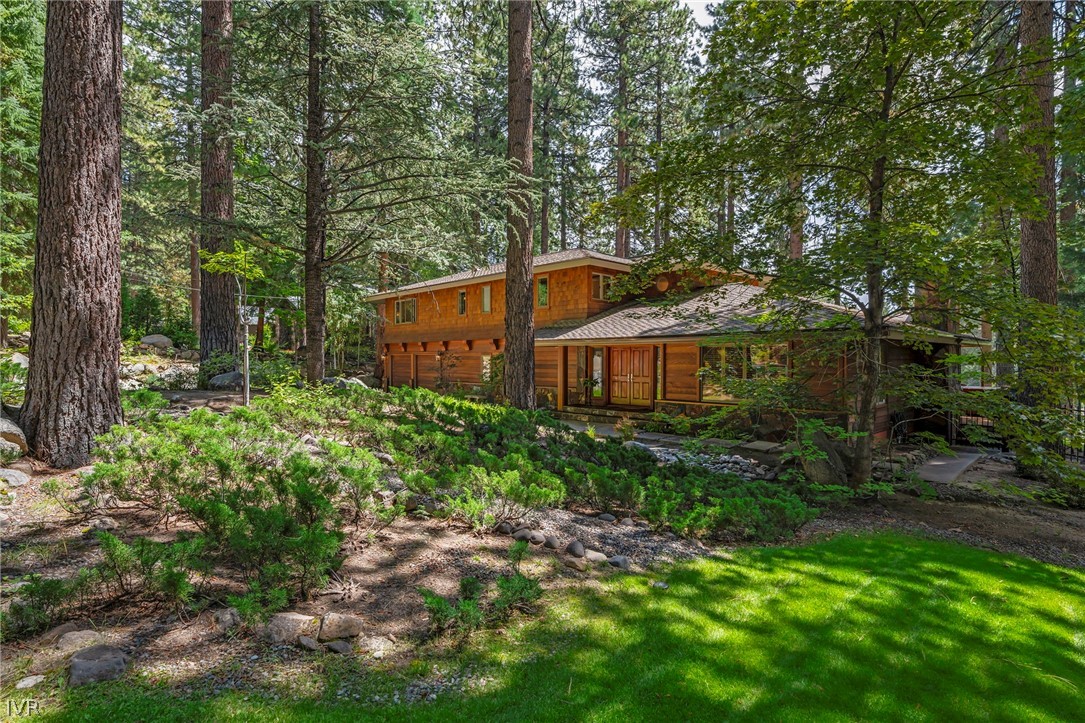 656 14th Green Drive