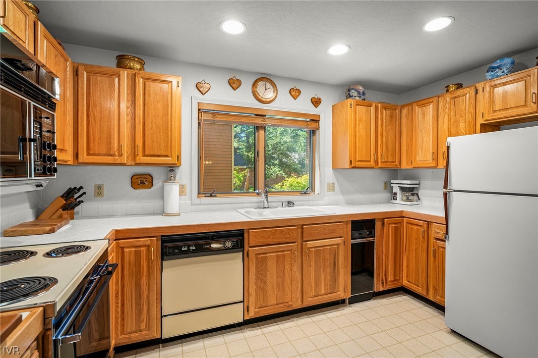 170 Village Boulevard 22