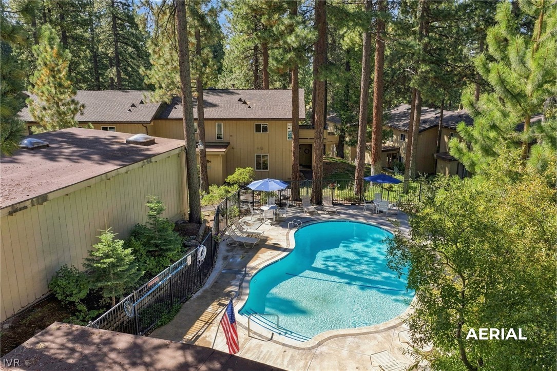 321 Ski Way 248