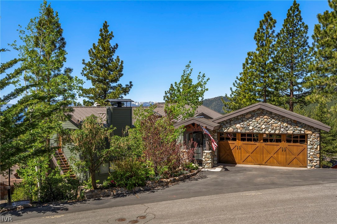 545 Alpine View