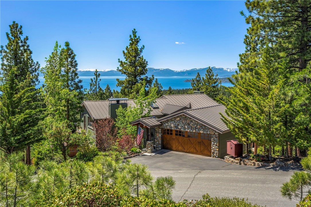 545 Alpine View